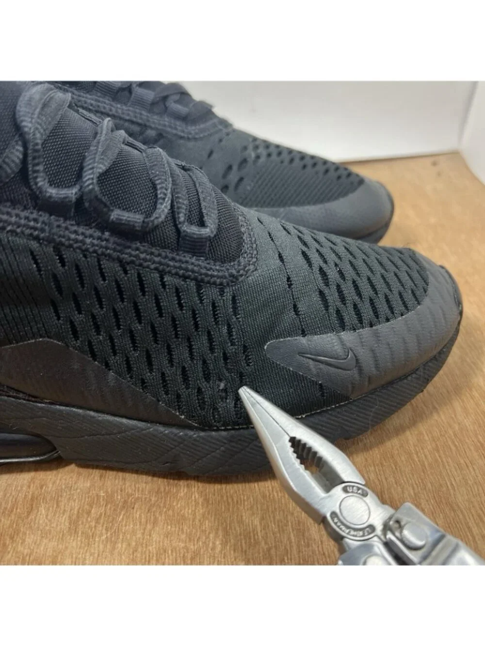 Nike Air Max 270 BQ5776-001 Triple Black Sneakers Black Size 7Y Women's 8.5